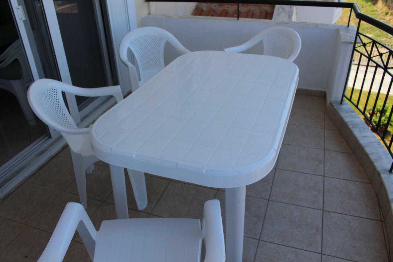Paralia Ofriniou Gr Sunrise Apartments 3 エクステリア 写真